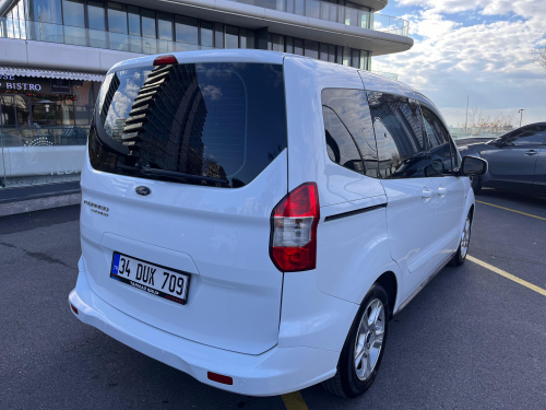 Ford Tourneo Courier Manuel – Şehir İçi ve Uzun Yolda Üstün Performans